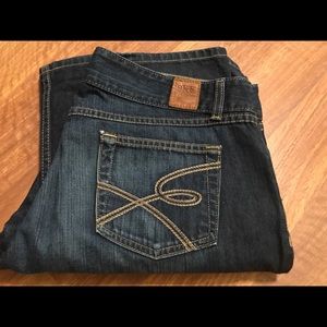 BKE Jeans 34 X 33 1/2
